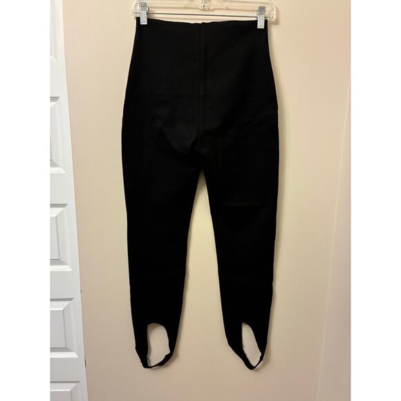 Tuckernuck NEW Black Ponte Everrett Stirrup Balletcore Stretch Leggings Size S - Picture 3 of 6